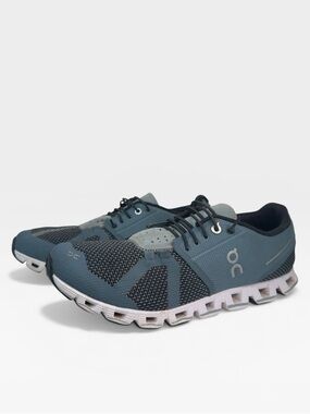 On Clouds On Running Running Women’s Cloudswift Running Shoes US 8.5